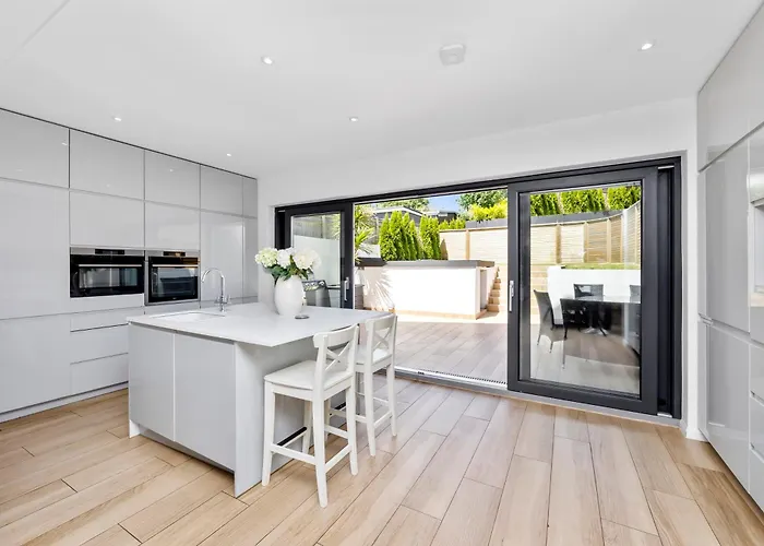 Brighton Seaside Retreat
